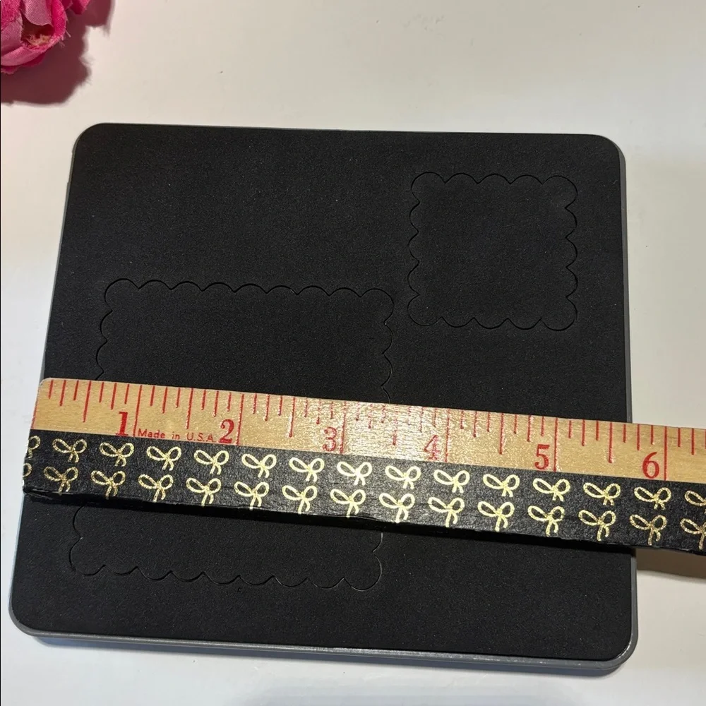 Sizzix Stampin Up! SIZZIX BIGZ Scallop SQUARES DUO